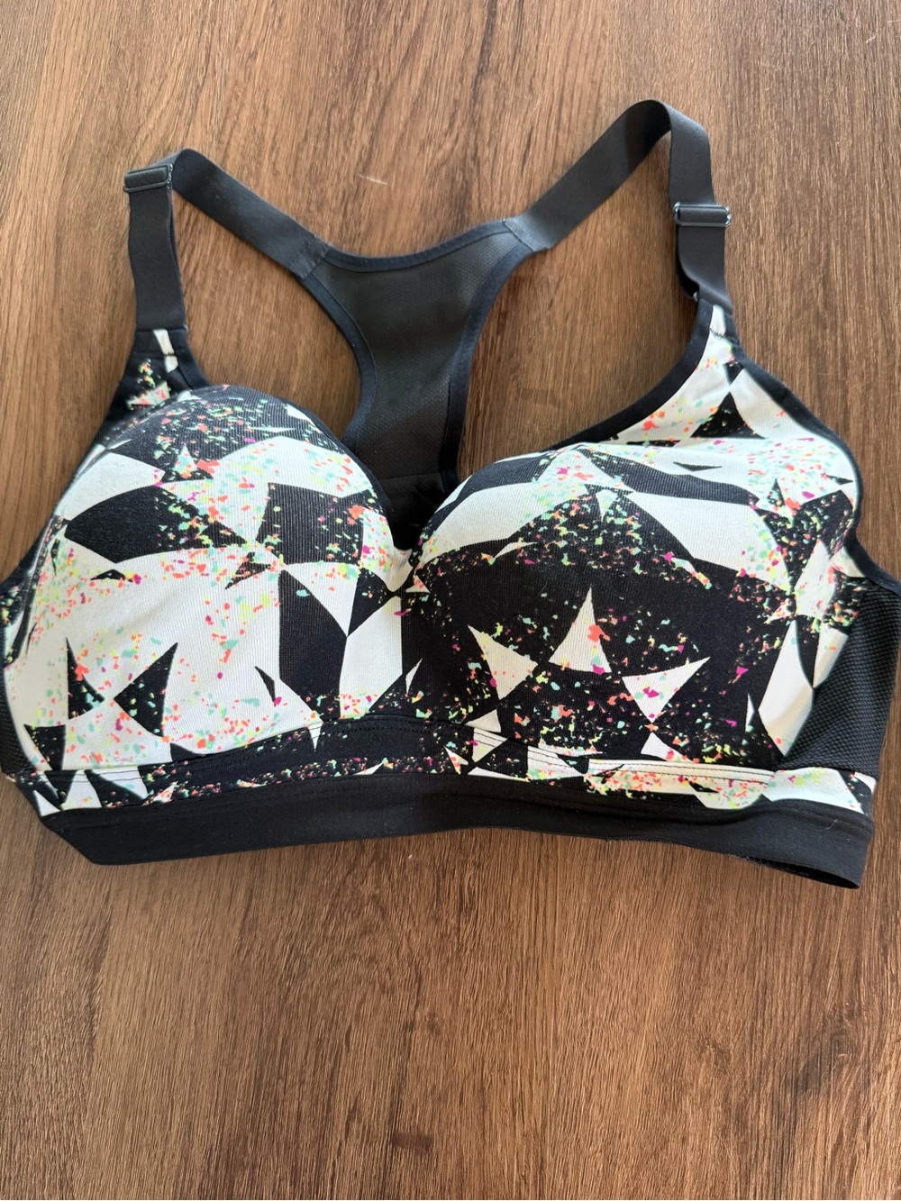 Victoria’s Secret SPORT Geometric  Racerback Sports Bra with Neon Speck 36D